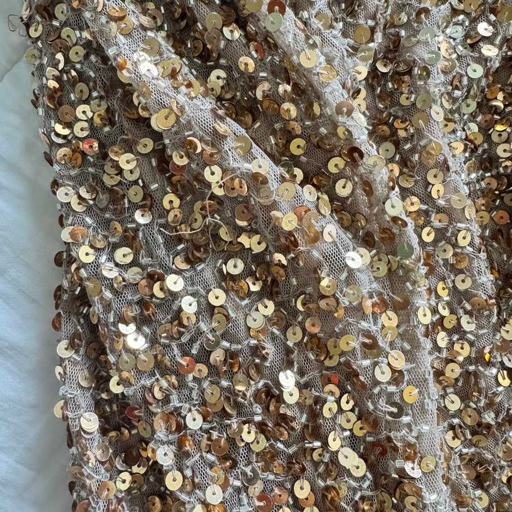 Mac DUGGAL gold sequin dress - image 5