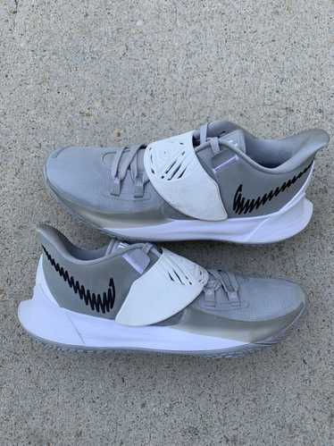 Nike Nike Kyrie Low 3 Flat Silver Black White