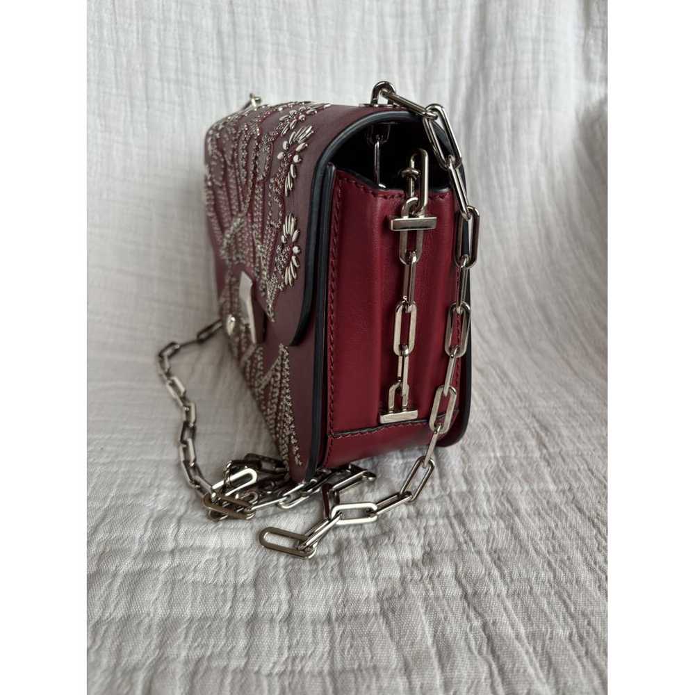 Valentino Garavani All over chain leather handbag - image 4