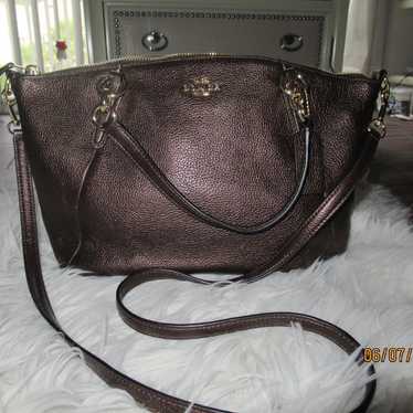 即発★COACH/コーチMini Kelsey In Pebble Leather Satchel COACH MINI KELSEY Satchel Gray/Gunmetal Metallic pebble