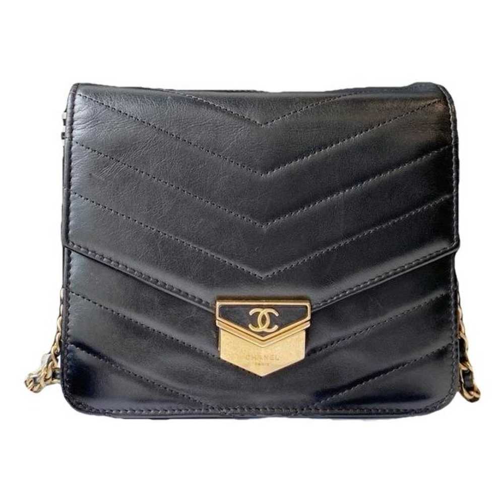 Chanel Diana leather crossbody bag - image 1