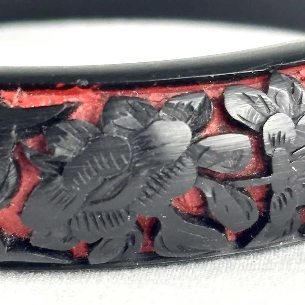 Vintage Chinese Black and Red Carved Lacquer Bang… - image 10