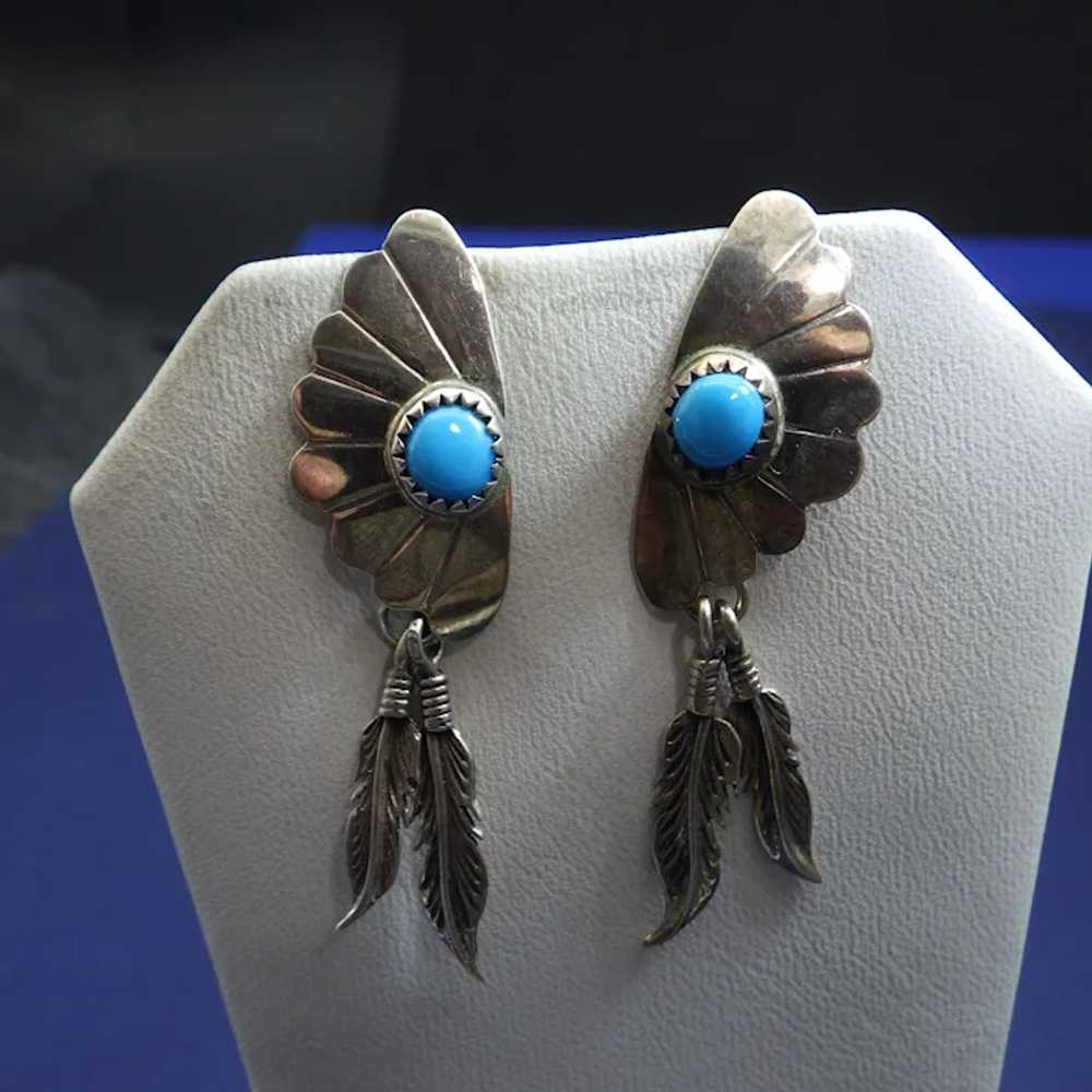 Native American Signed Sterling and Turquoise Cla… - image 5