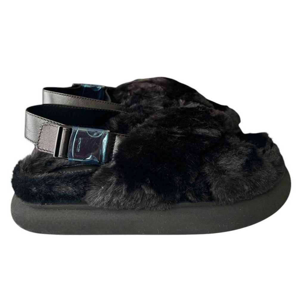 Moncler Faux fur sandal - image 6