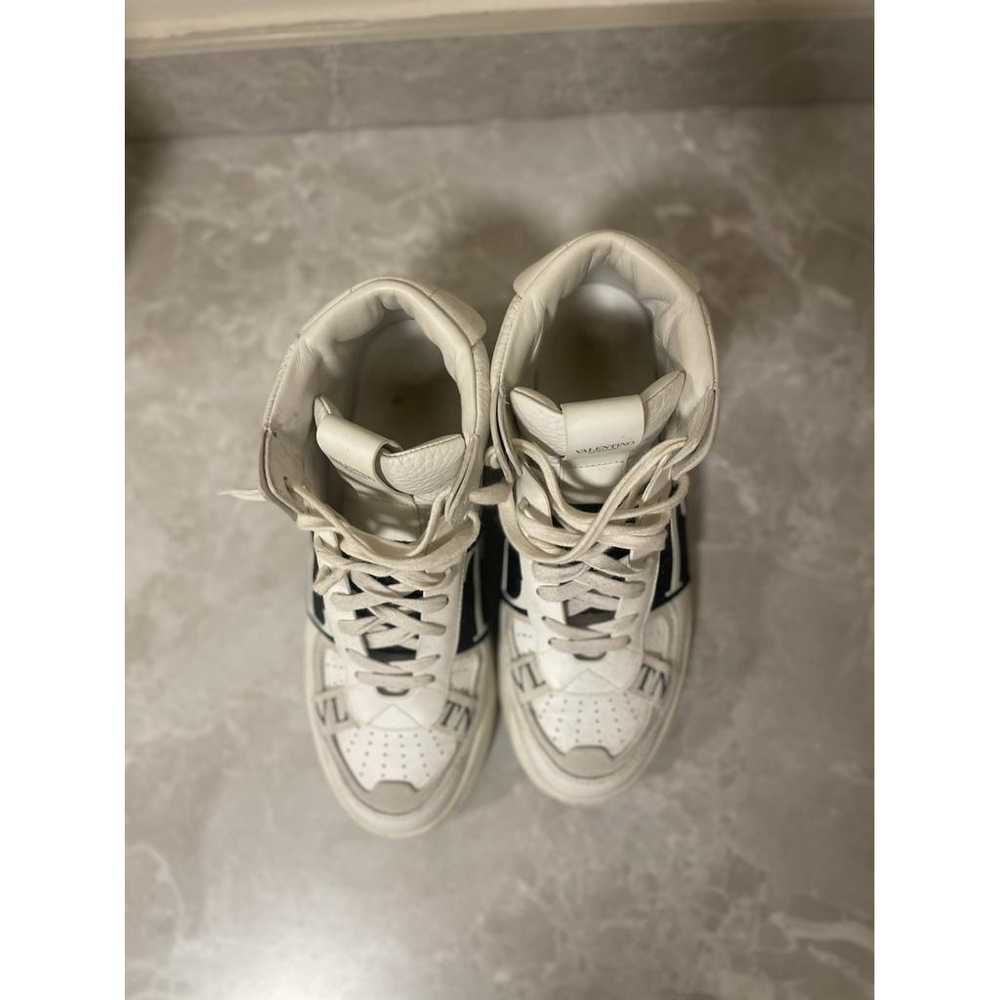 Valentino Garavani Vl7N leather trainers - image 4