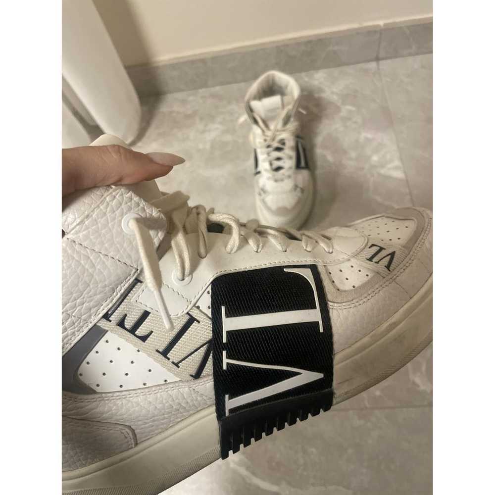 Valentino Garavani Vl7N leather trainers - image 6