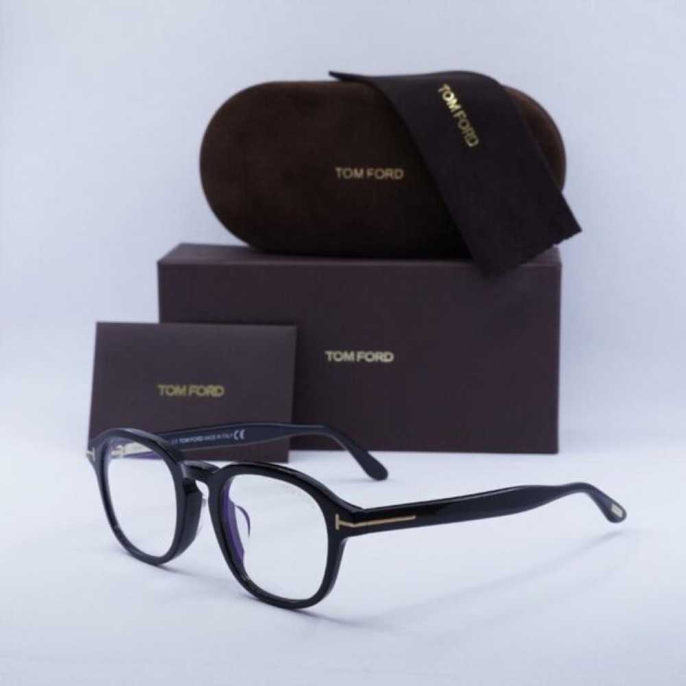 Tom Ford Sunglasses - image 9