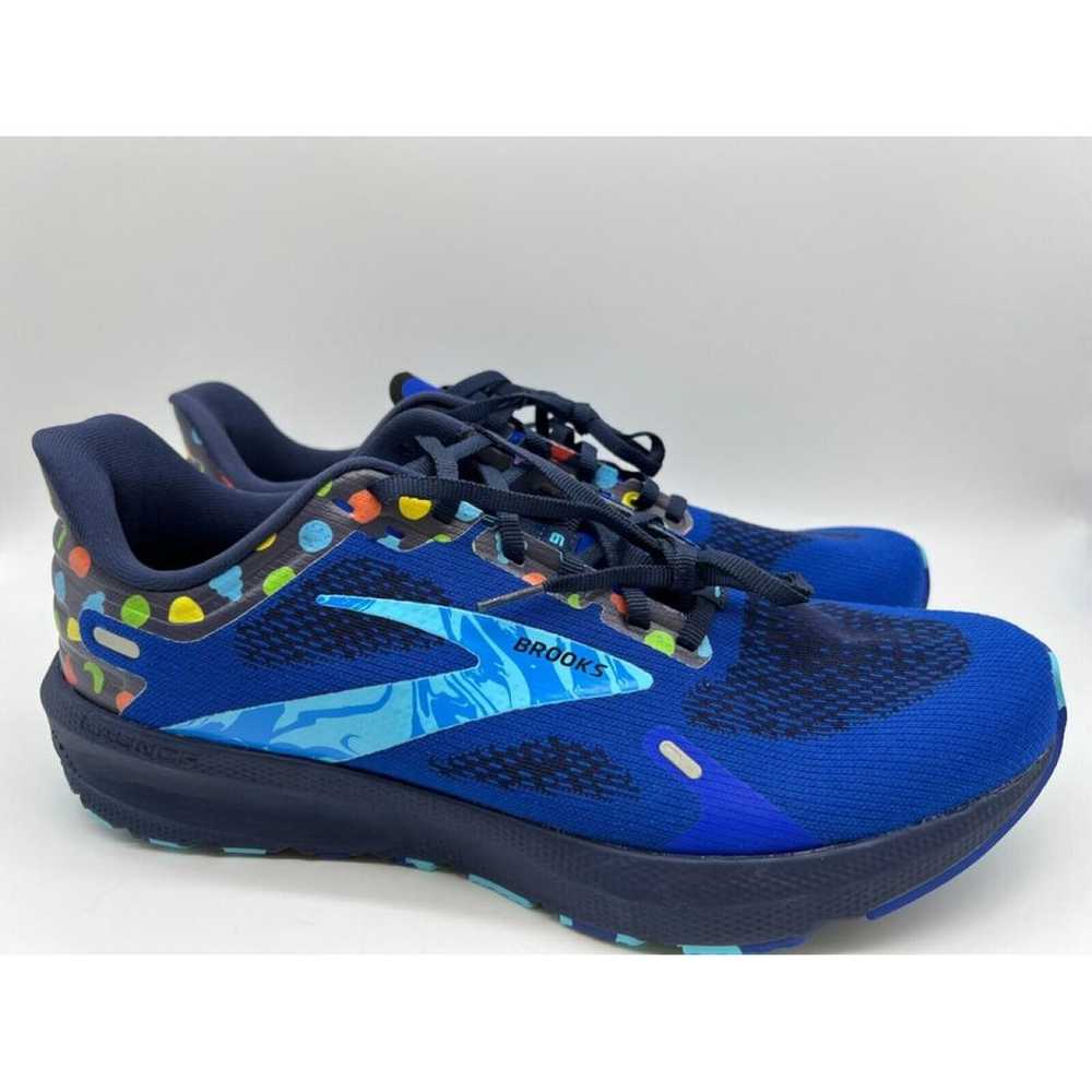 Brooks Low trainers - image 10