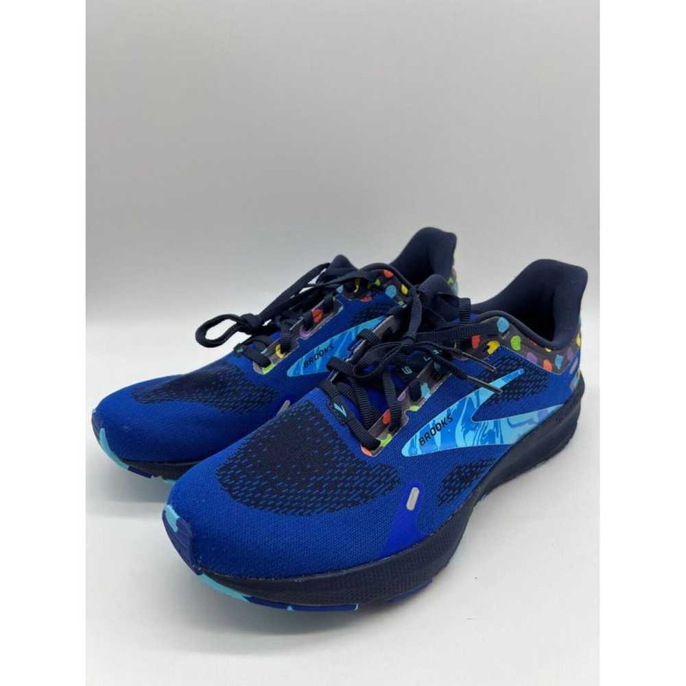 Brooks Low trainers - image 7