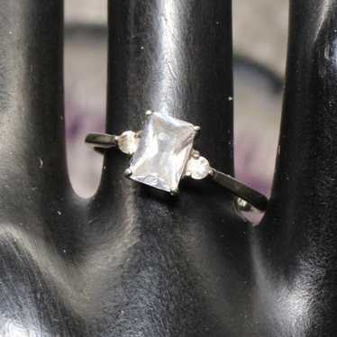 Goshenite silver ring by - Gem