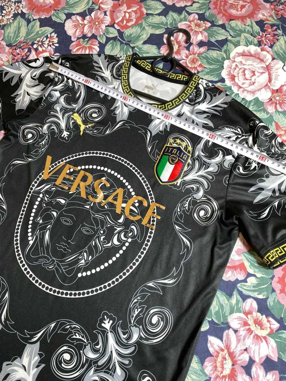 Italian Designers × Soccer Jersey × Versace Vinta… - image 8