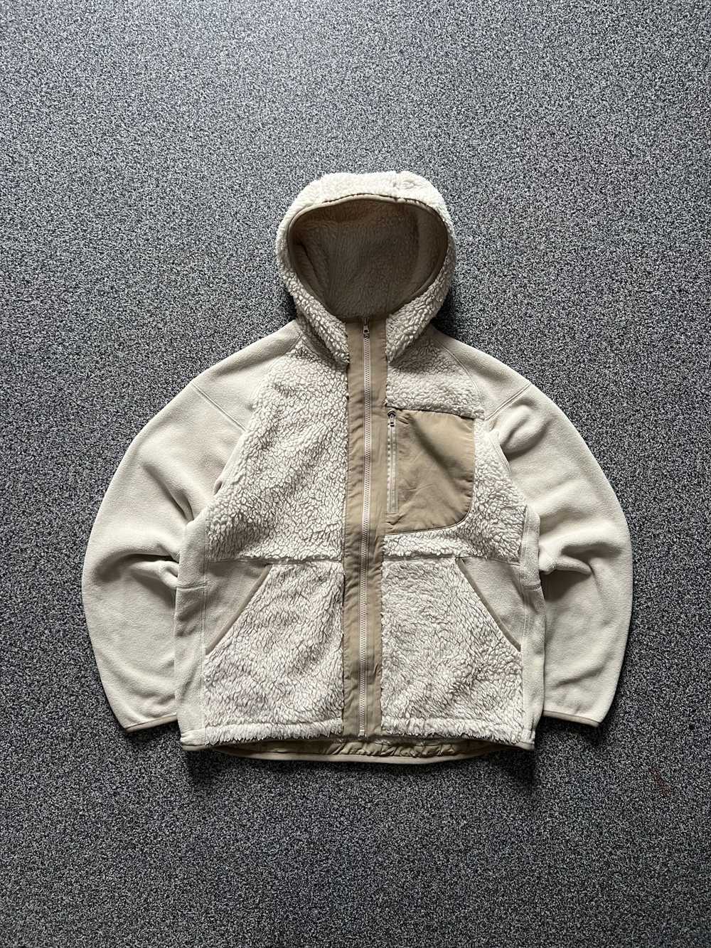 Uniqlo × White Mountaineering Small White Fleece … - image 1