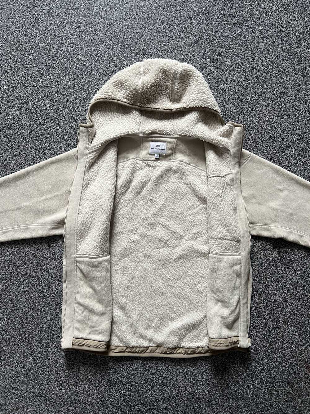 Uniqlo × White Mountaineering Small White Fleece … - image 7