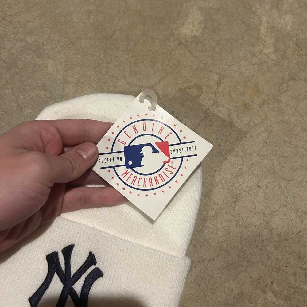 MLB × New York Yankees × Vintage Deadstock Vintag… - image 3