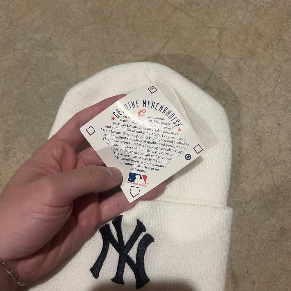 MLB × New York Yankees × Vintage Deadstock Vintag… - image 4