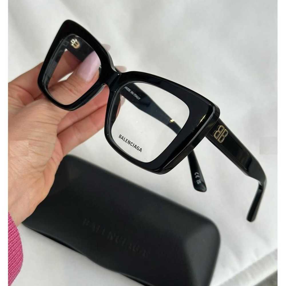 Balenciaga Oversized sunglasses - image 5