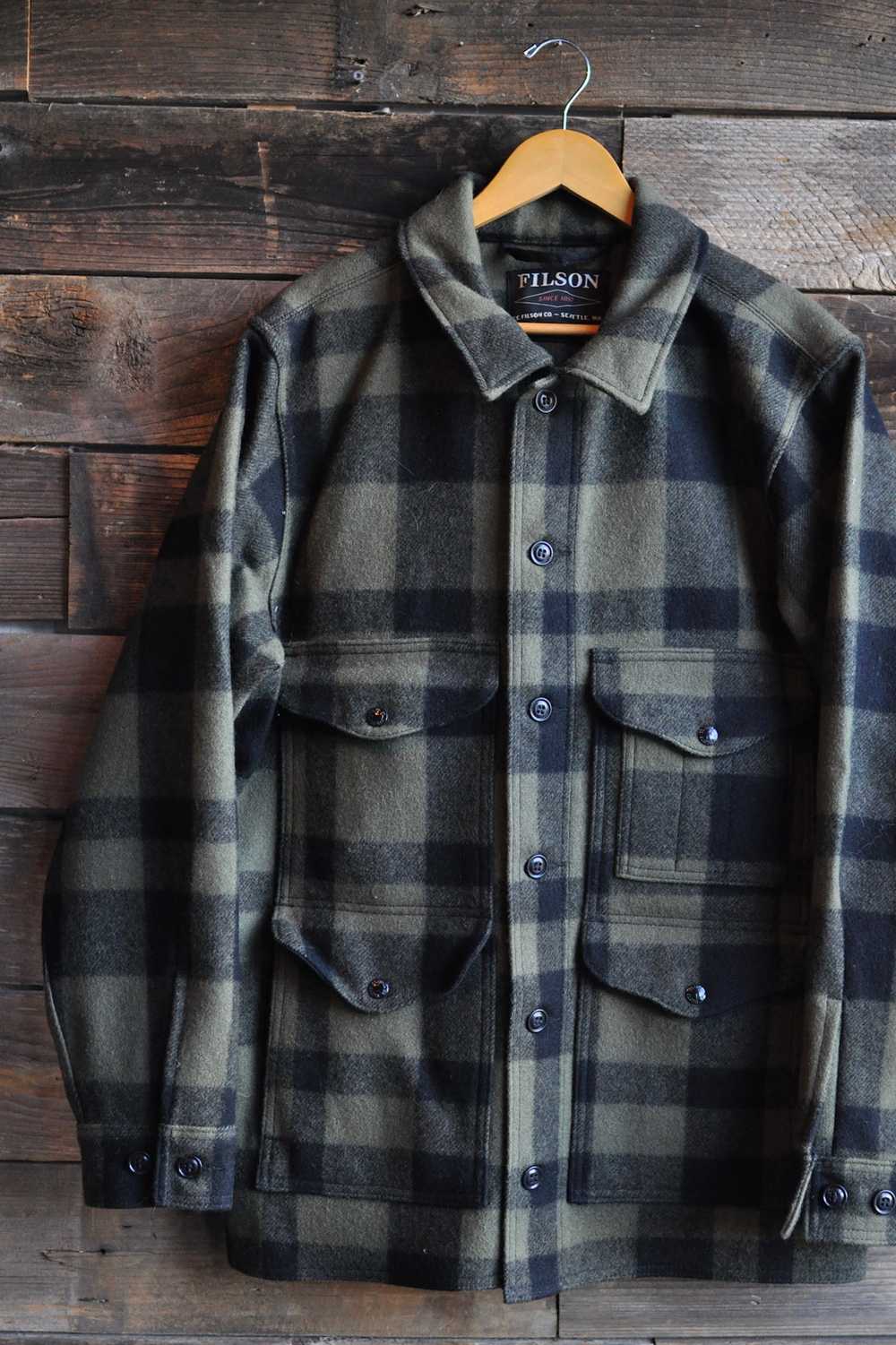 Filson Green & Black Plaid Mackinaw Cruiser Jacke… - image 4