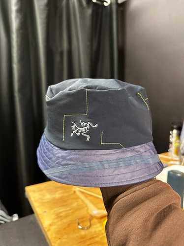 Veilance Bucket Hat Black | HAVEN