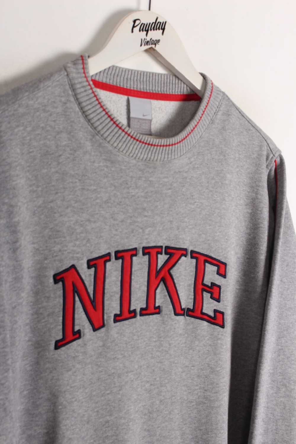 00's Nike Sweatshirt Small - image 2