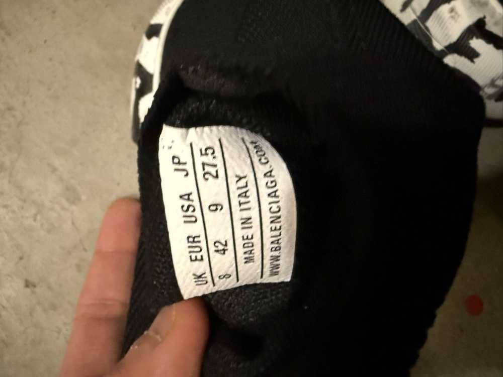 Balenciaga Balenciaga Graffiti Speed Runners - image 3