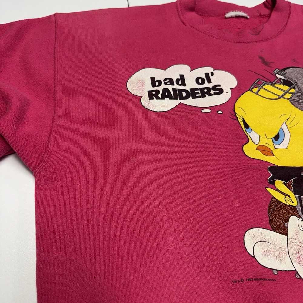 NFL × Vintage Vintage Oakland Raiders Looney Tune… - image 6