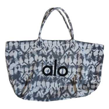 Alo Cloth travel bag