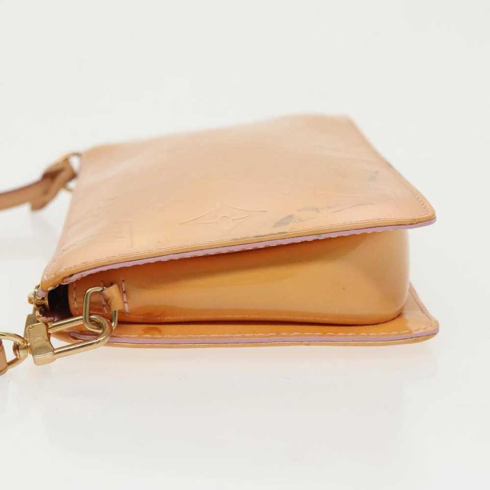 Louis Vuitton Lexington patent leather clutch bag - image 4