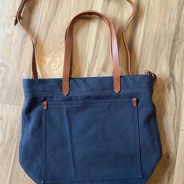 Madewell Canvas Transport Tote in Navy