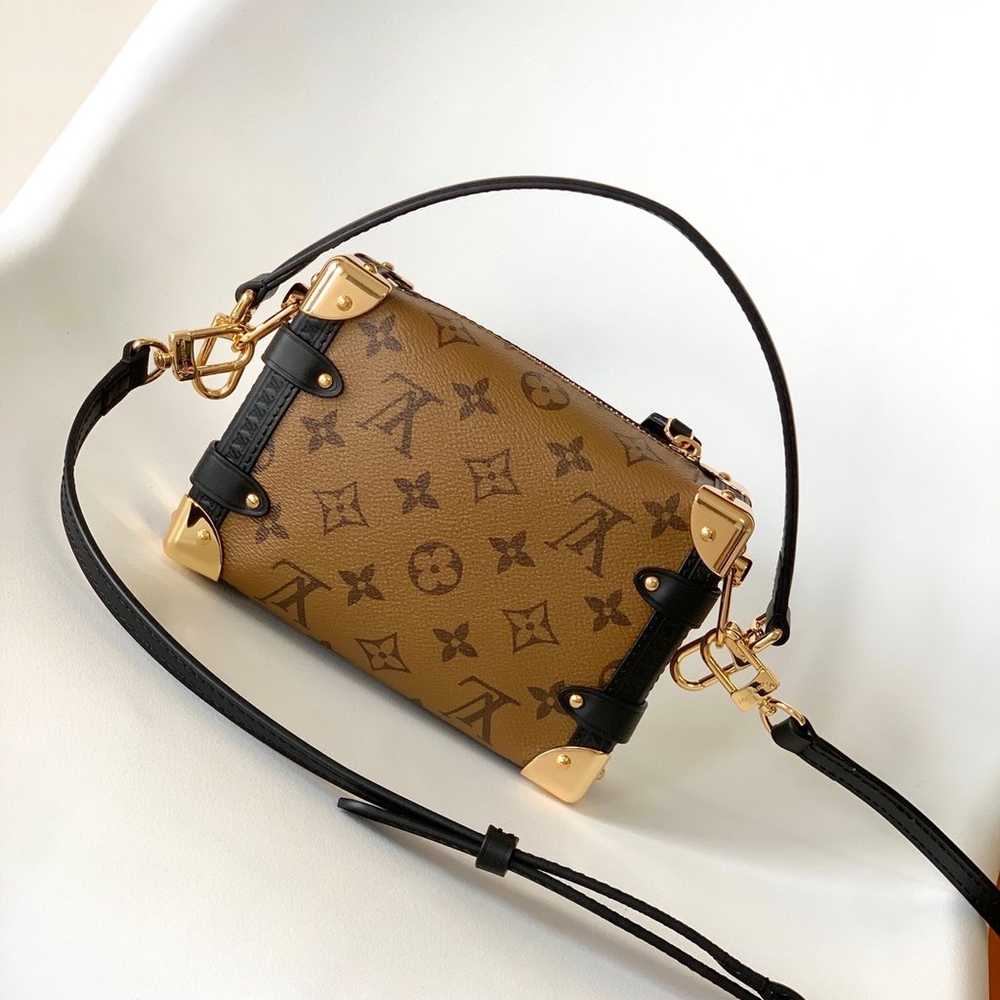 Louis Vuitton Shoulder Bag - image 3