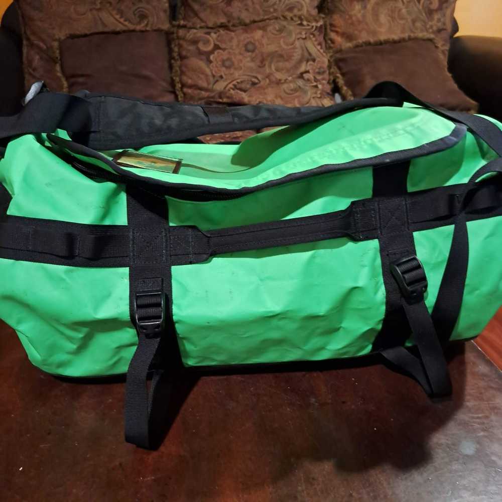 The North Face Duffle 18" × 10" - image 3