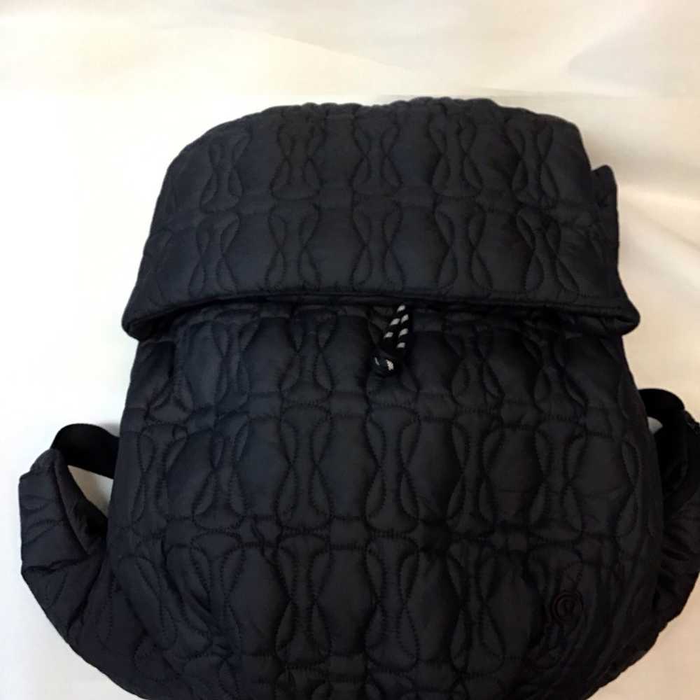 Lululemon Quilted Embrace Padded Puffer Backpack … - image 9