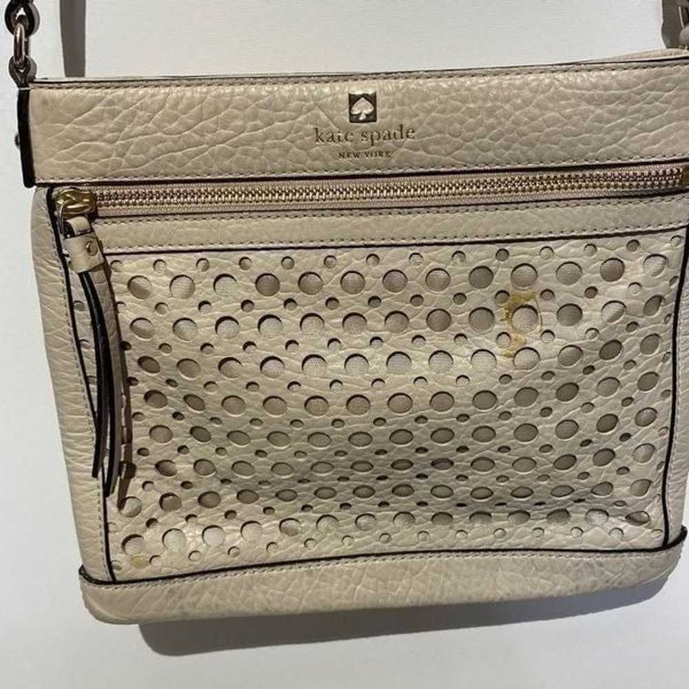 Kate Spade Cream Perri Lane Bubbles Perforated Le… - image 1