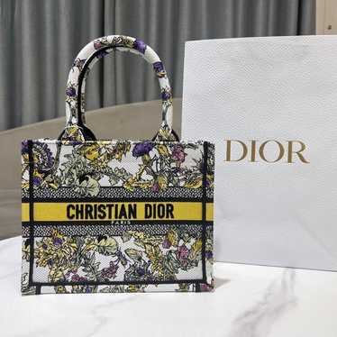 dior shoulder Bag - image 1