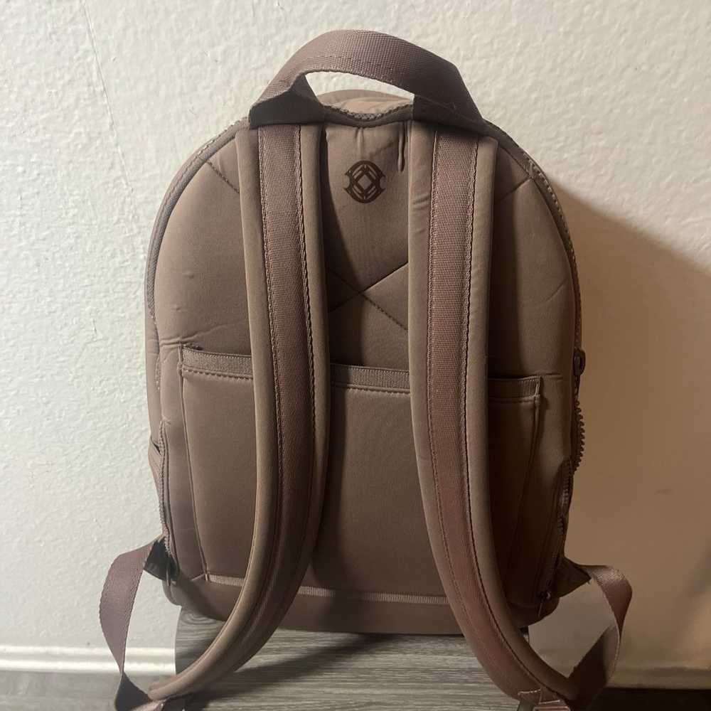 DAKOTA NEOPRENE BACKPACK - image 2