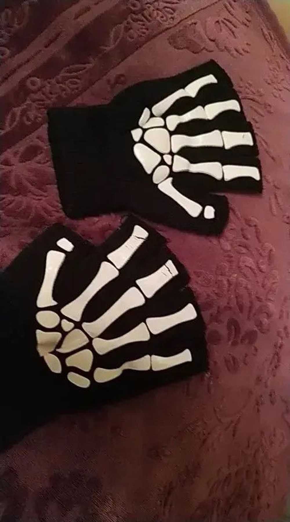 Custom × Streetwear Warm Knitting Glove For Adult - image 4