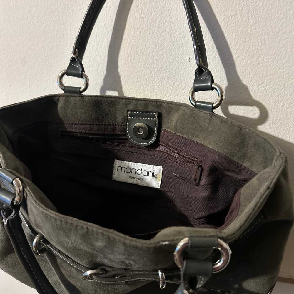 MONDANI tote GRAY FAUX SUEDE PURSE! - image 4