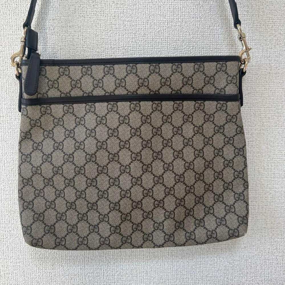 GUCCI GG Pattern Shoulder Bag Beige/Black - image 2