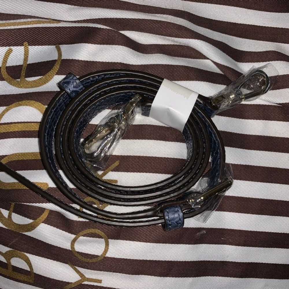 NWOT HENRI BENDEL SNAKE EMBOSSED CARLYLE - image 5