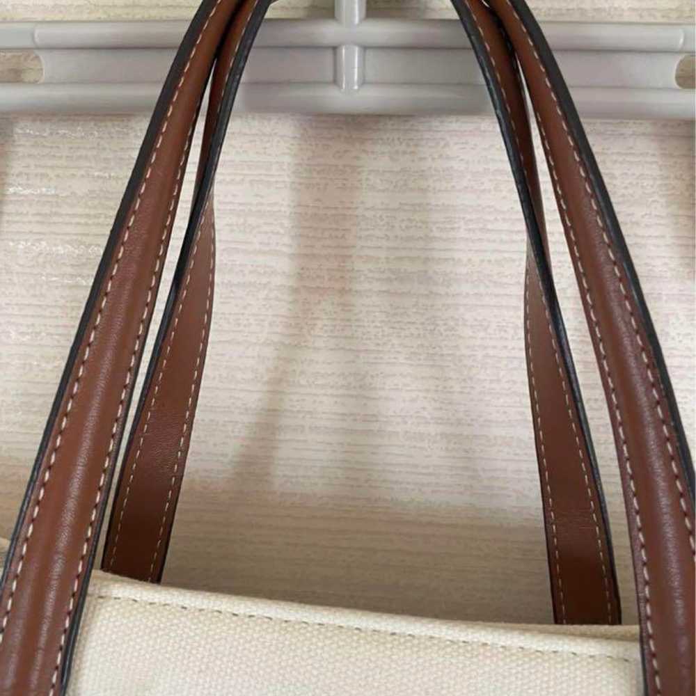 【Secondhand】BURBERRY Medium Freya Tote Bag - image 4