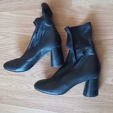 Vtg 90s Y2K Donald Pliner Leather Boots - image 1