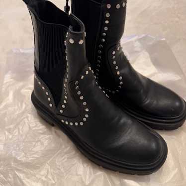 ZARA Studded Chelsea Boots