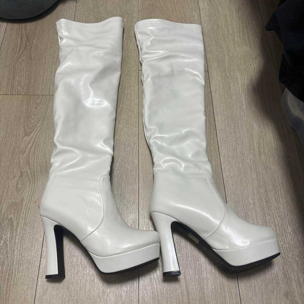 Shein White Knee-High Boots High Heels - image 2