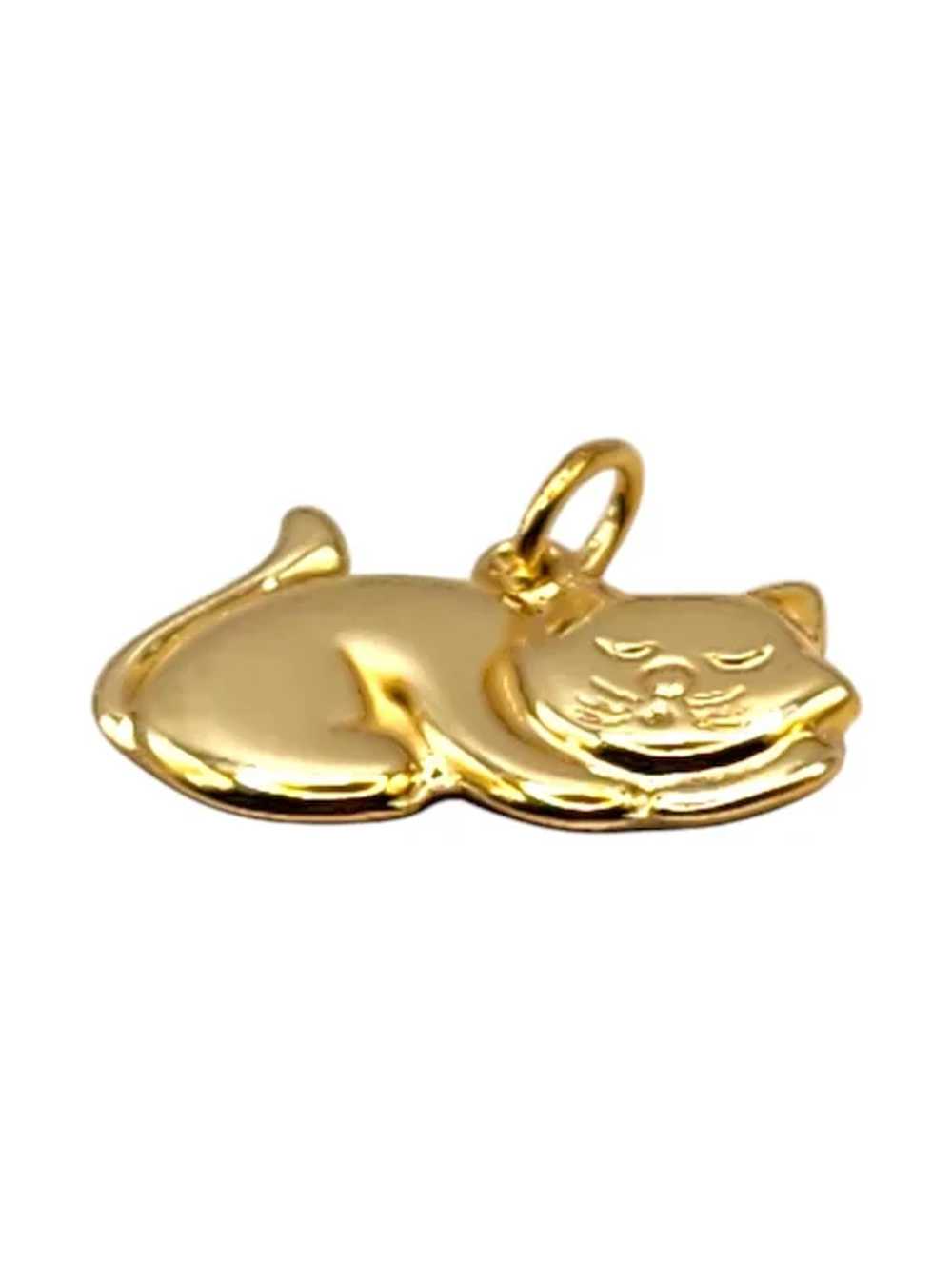 14 Karat Yellow Gold Sleeping Cat Charm #19985 - image 2