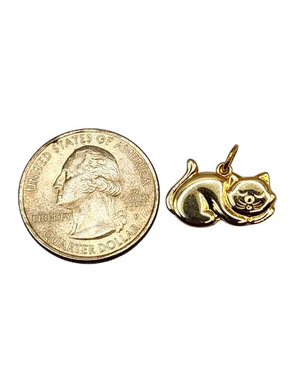 14 Karat Yellow Gold Sleeping Cat Charm #19985 - image 3