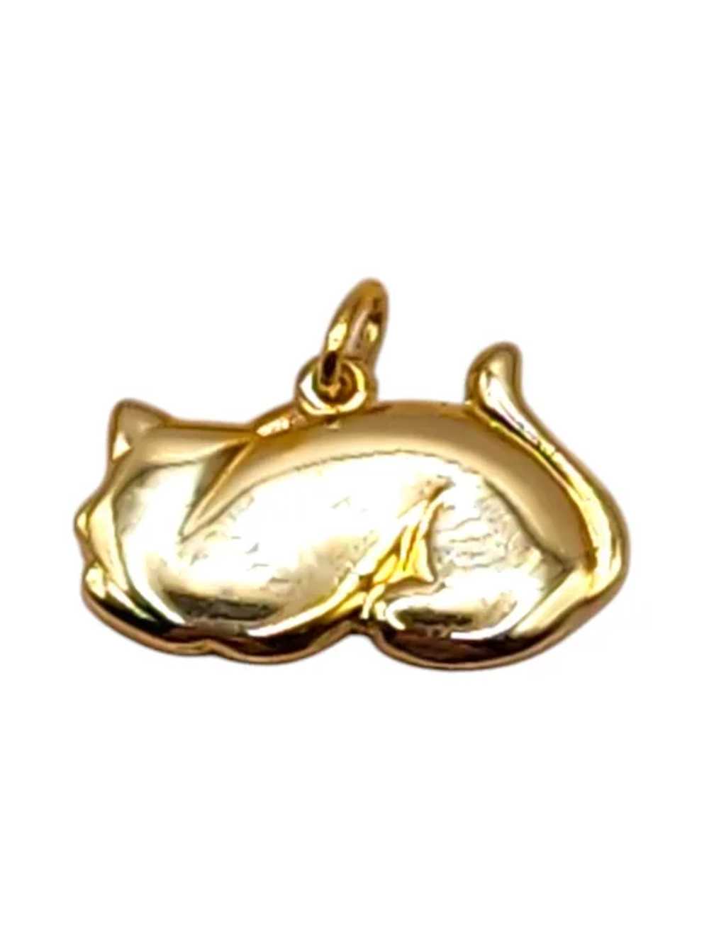 14 Karat Yellow Gold Sleeping Cat Charm #19985 - image 4