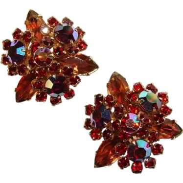 Fabulous RED & RED AURORA Vintage Rhinestone Clip 