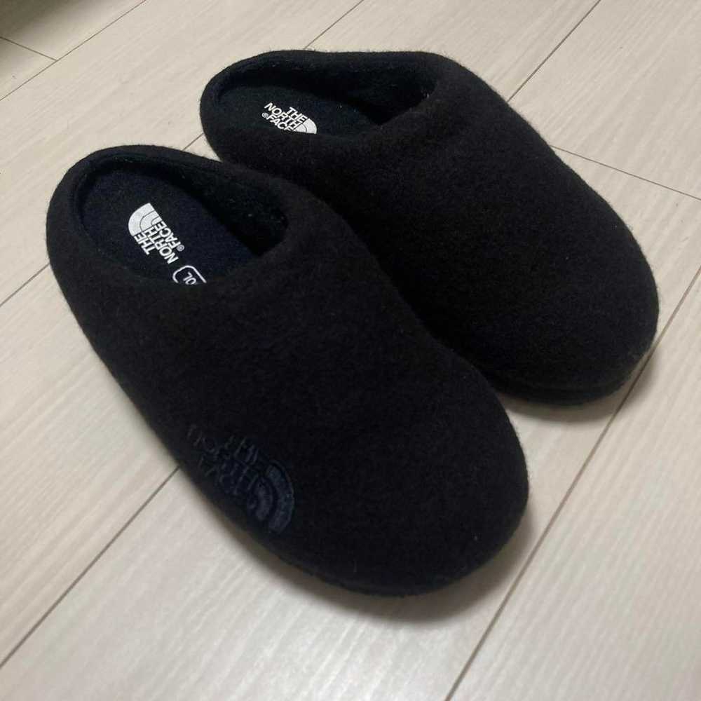 North Face mules, Korea, 24 cm - image 2