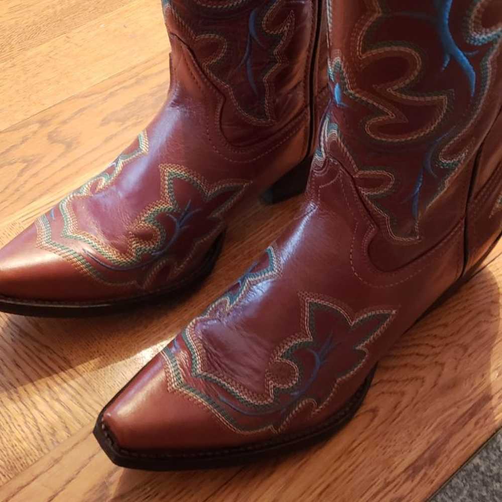 Cowboy Boots - image 7