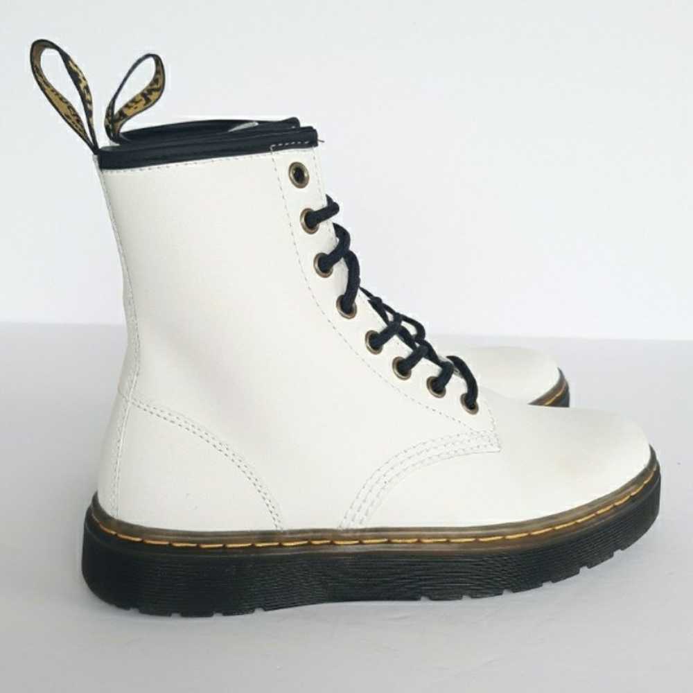 Dr. Martens White Leather Boots Women's size 6 - image 9