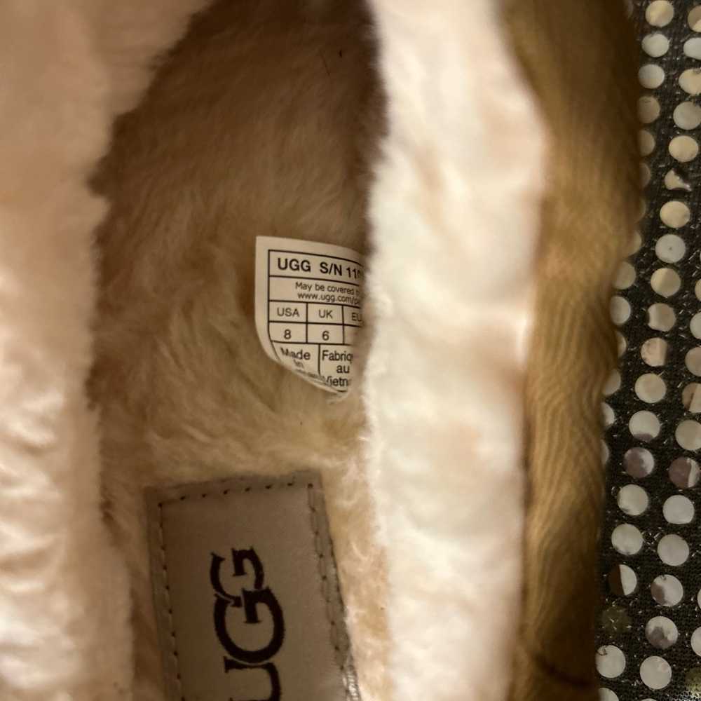 UGG slippers - image 3